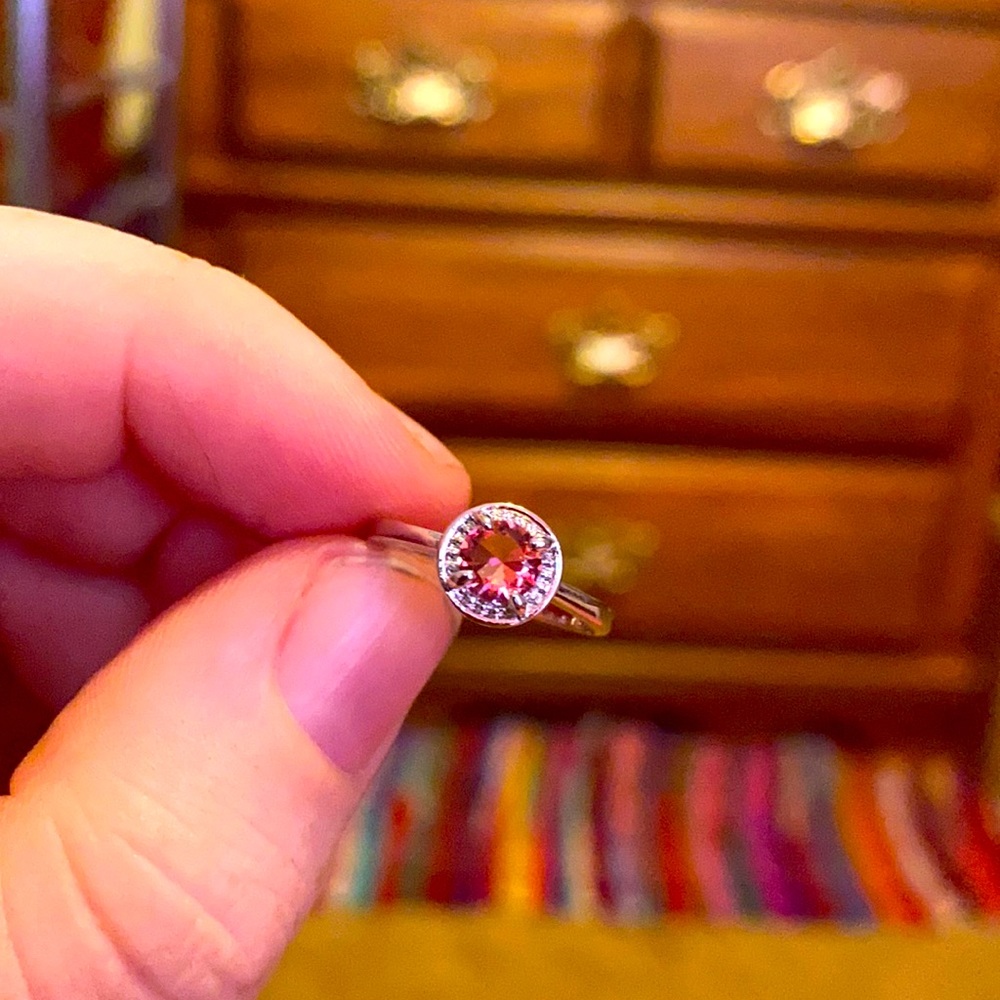 Sparkly lab created rose quartz ring